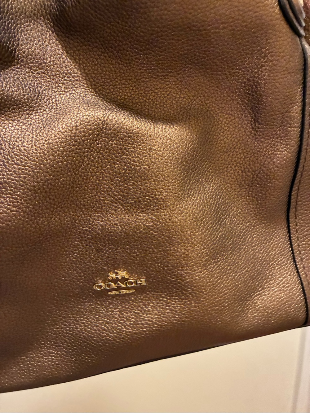 Coach Brown Leather Shoulder Bag with Gold Hardware -Purse - Picture 6 of 15